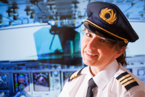 Les responsabilités du pilote de ligne Responsabilidades del piloto de la aerolínea Responsibilities of the airline pilot