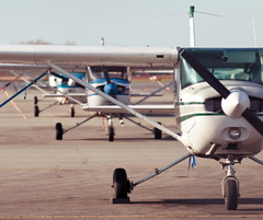 Aero Consulting Formation Pilote de ligne chez Cirrus Aviation en Floride - Airline pilot training at Cirrus Aviation in Florida - Formación de pilotos de líneas aéreas en Cirrus Aviation en Florida